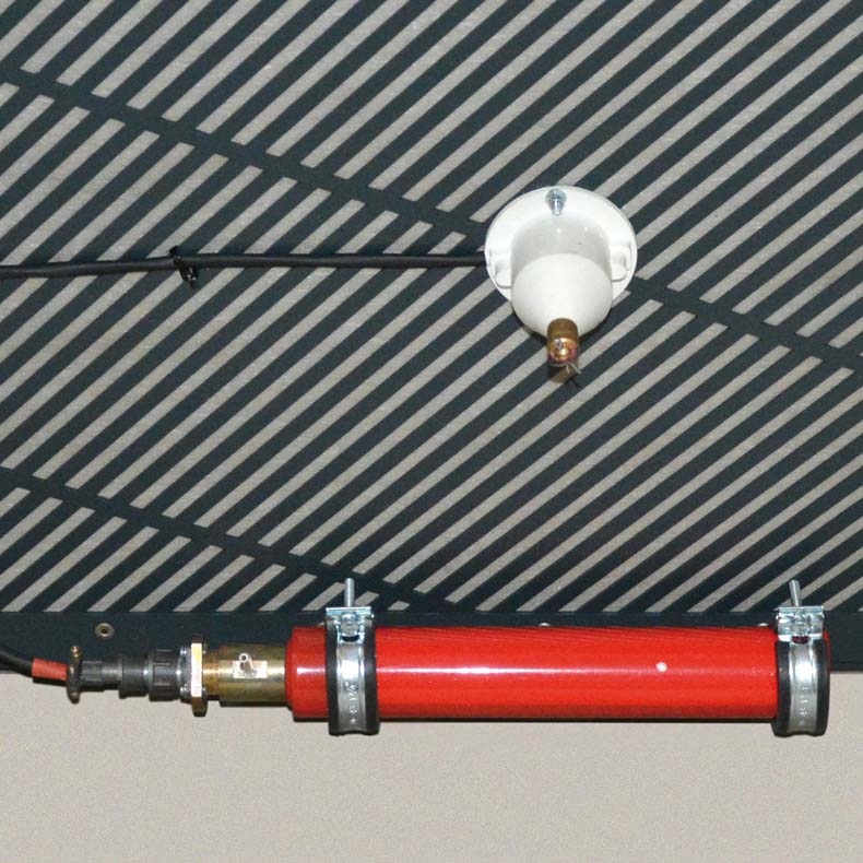 Aerosol-Löschsystem für Batterie-Beton-Schrank