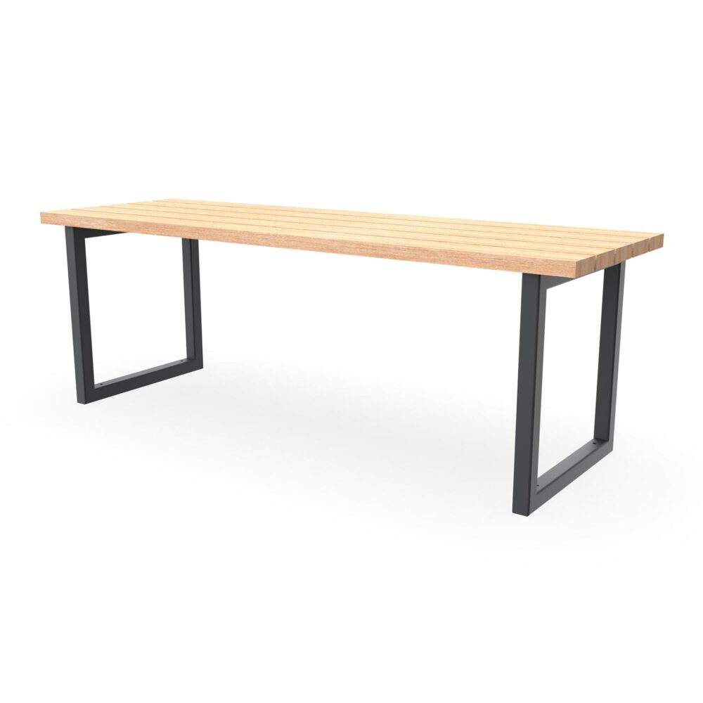 Tisch mit duplexbeschichtetem Gestell und Tischfläche aus Holz