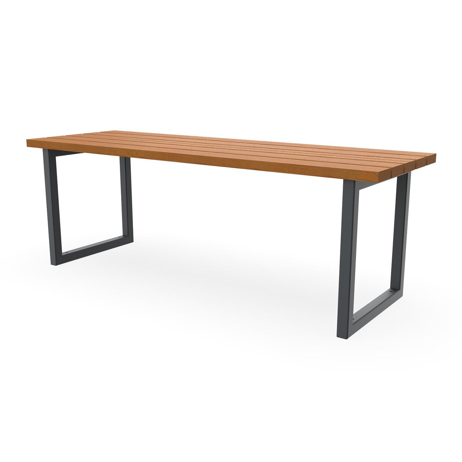Tisch mit duplexbeschichtetem Gestell und Tischfläche aus Holz